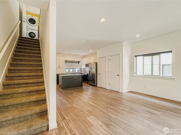 8718 42nd Avenue S, Seattle WA 98118