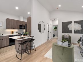 7711 34th Avenue SW B, Seattle WA 98126