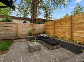 7711 34th Avenue SW B, Seattle WA 98126