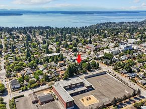 7711 34th Avenue SW B, Seattle WA 98126