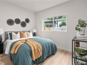 7711 34th Avenue SW B, Seattle WA 98126
