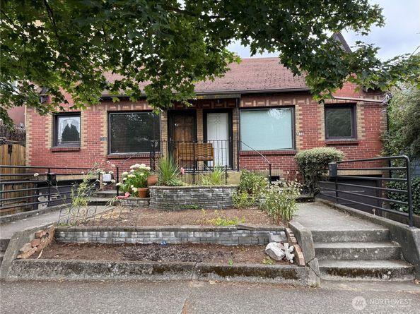 7346 15th Avenue NW, Seattle WA 98117