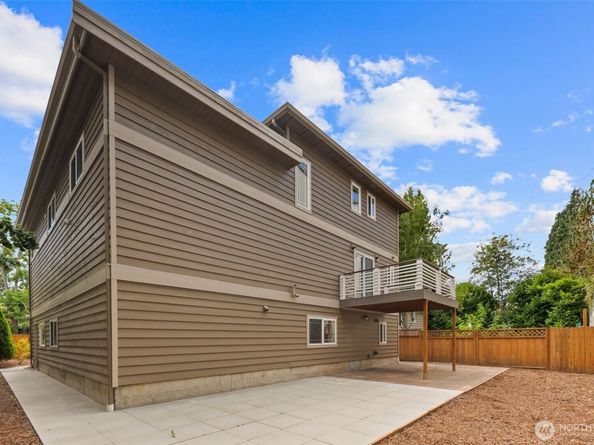 936 N 93rd Street, Seattle WA 98103