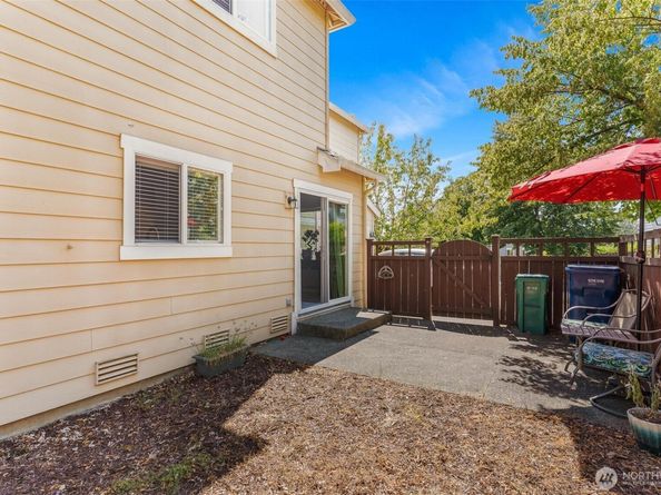 16901 Woodside Drive SE, Renton WA 98058