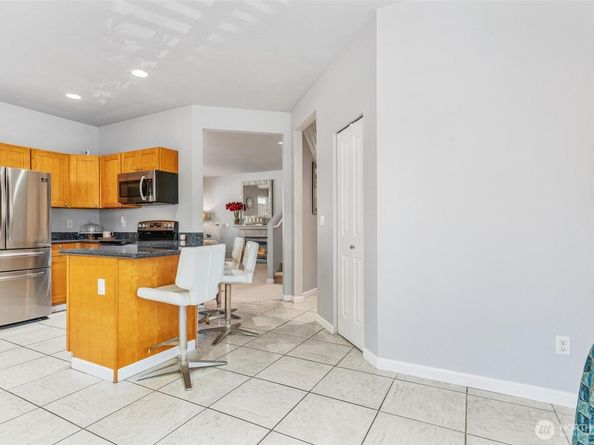 16901 Woodside Drive SE, Renton WA 98058