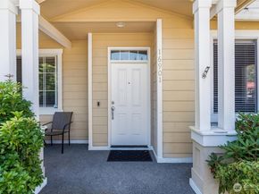 16901 Woodside Drive SE, Renton WA 98058