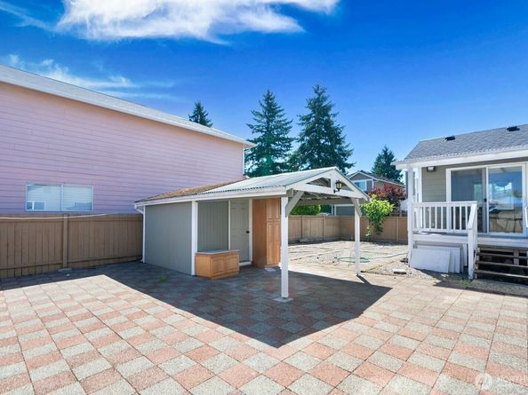17720 114th Place SE, Renton WA 98055