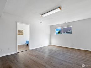 17720 114th Place SE, Renton WA 98055