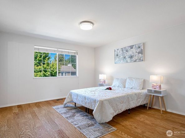 17720 114th Place SE, Renton WA 98055