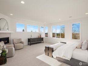 510 Nile Ave NE, Renton WA 98059