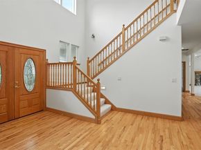 18639 175th Avenue SE, Renton WA 98058