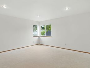 18639 175th Avenue SE, Renton WA 98058
