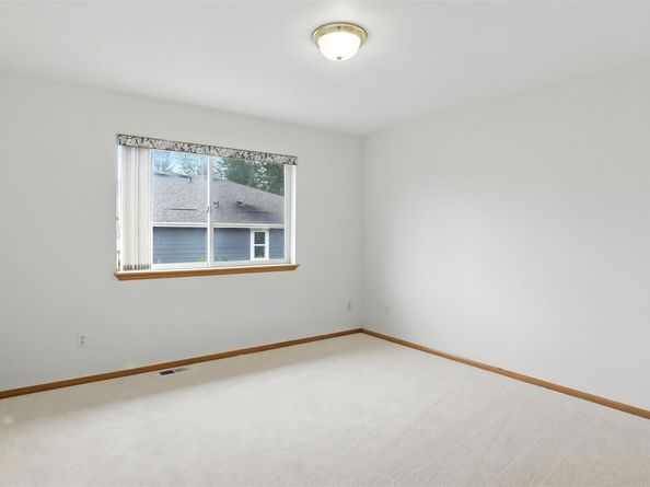 18639 175th Avenue SE, Renton WA 98058