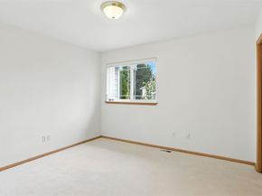 18639 175th Avenue SE, Renton WA 98058