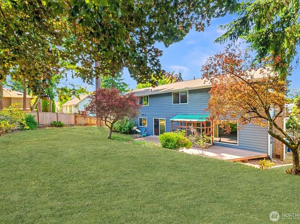 32738 6th Avenue SW, Federal Way WA 98023