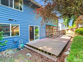 32738 6th Avenue SW, Federal Way WA 98023