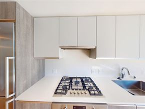 800 Columbia Street 702, Seattle WA 98104