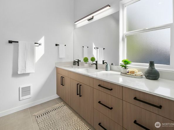 1806 B 28th Avenue S, Seattle WA 98144