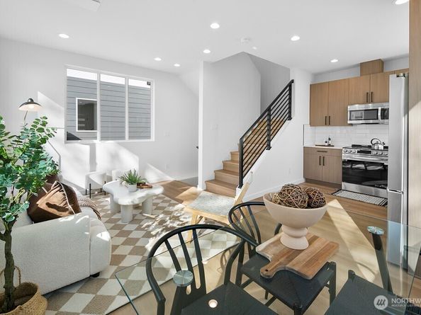 1806 B 28th Avenue S, Seattle WA 98144