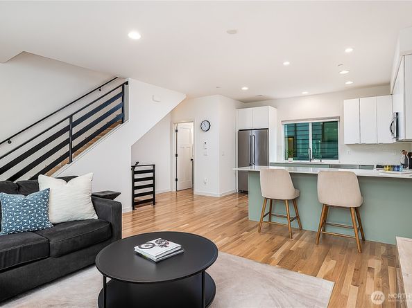 3054 NW 65th Street, Seattle WA 98117