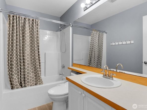 22131 39th Place S 181, Kent WA 98032