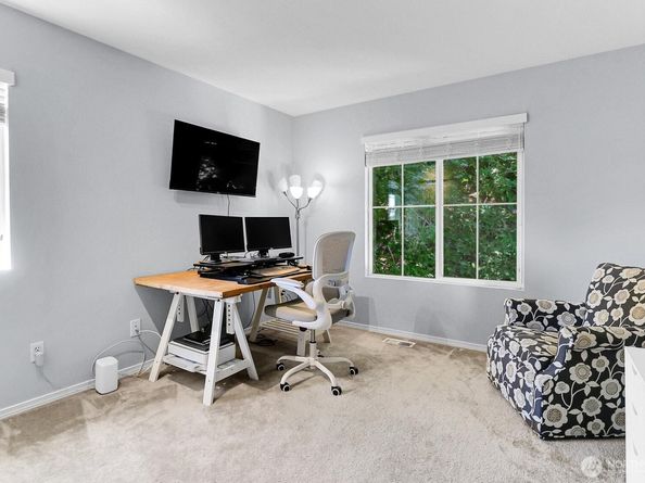 22131 39th Place S 181, Kent WA 98032