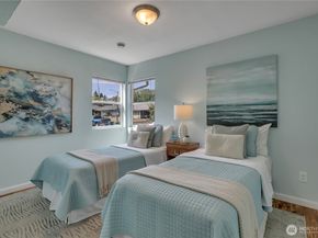 9304 32nd Avenue SW, Seattle WA 98126