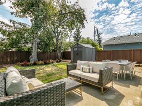 9304 32nd Avenue SW, Seattle WA 98126