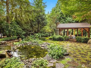 8425 213th Place NE, Redmond WA 98053