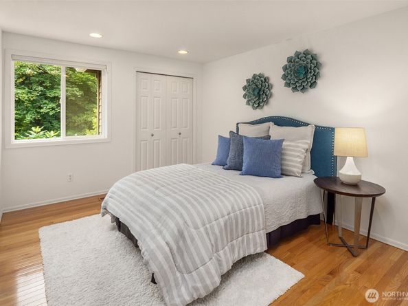 8425 213th Place NE, Redmond WA 98053