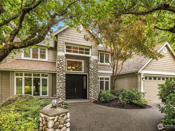 8425 213th Place NE, Redmond WA 98053