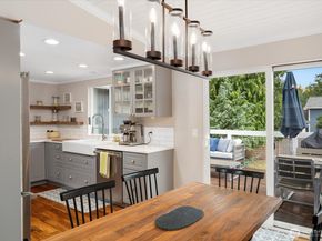 9008 NE 138 Place, Kirkland WA 98034