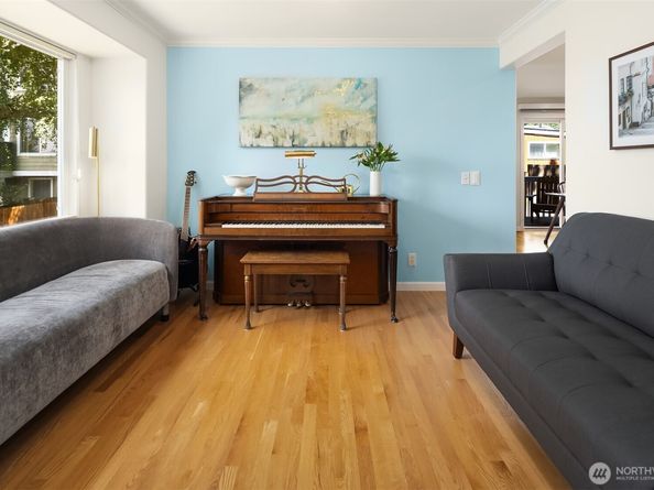 12741 37th Avenue NE, Seattle WA 98125