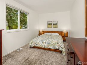 12741 37th Avenue NE, Seattle WA 98125