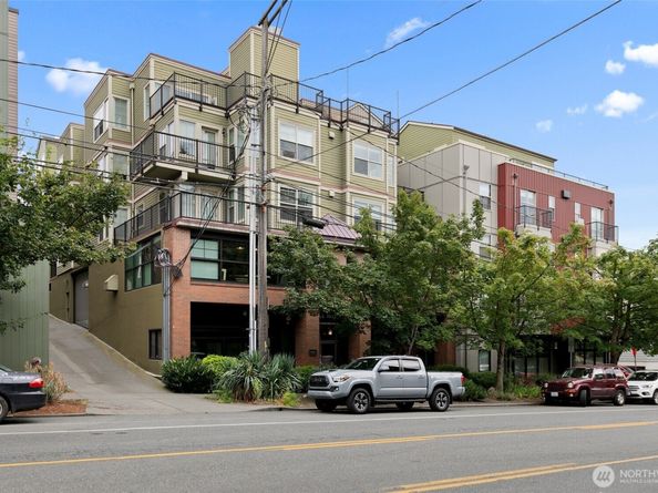 4026 Stone Way N 403, Seattle WA 98103
