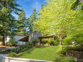 19726 Forest Park Drive NE, Shoreline WA 98155
