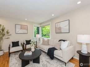 19726 Forest Park Drive NE, Shoreline WA 98155