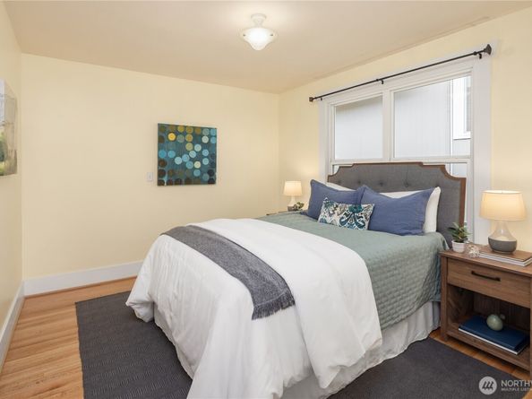 806 N 59th Street, Seattle WA 98103