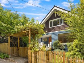 806 N 59th Street, Seattle WA 98103