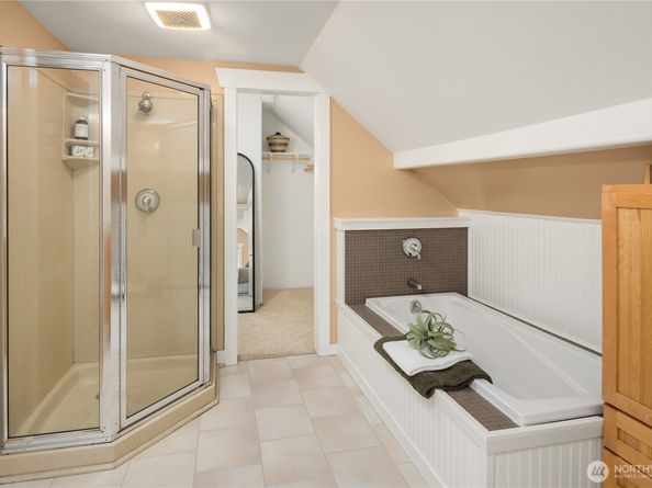 806 N 59th Street, Seattle WA 98103