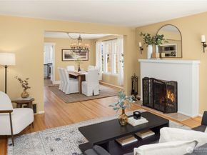 806 N 59th Street, Seattle WA 98103