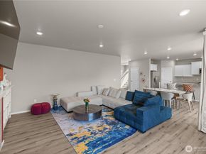 902 Bunting Place SE 84, Port Orchard WA 98366