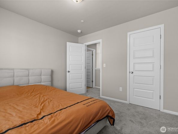 902 Bunting Place SE 84, Port Orchard WA 98366