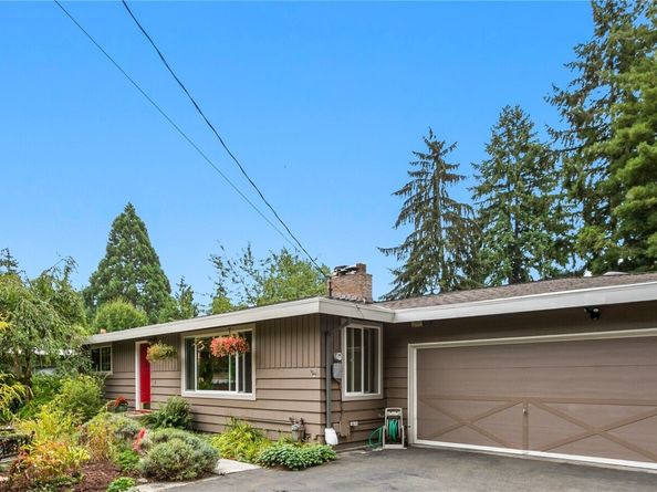7621 NE 205th Street, Kenmore WA 98028