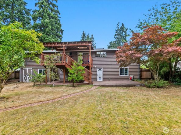 7621 NE 205th Street, Kenmore WA 98028