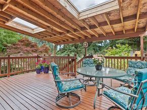 7621 NE 205th Street, Kenmore WA 98028