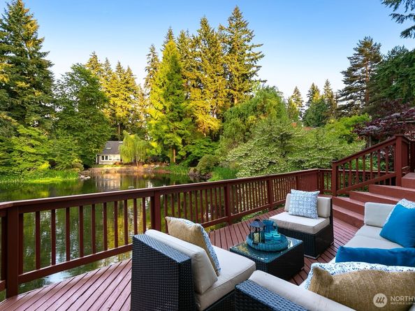11404 NE 103rd Street, Kirkland WA 98033