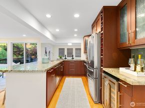 11404 NE 103rd Street, Kirkland WA 98033