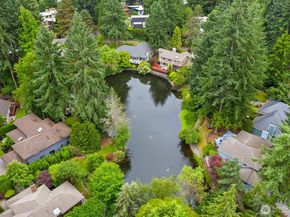 11404 NE 103rd Street, Kirkland WA 98033
