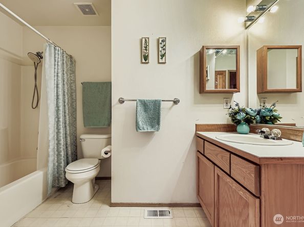 21 95th Drive SE, Lake Stevens WA 98258